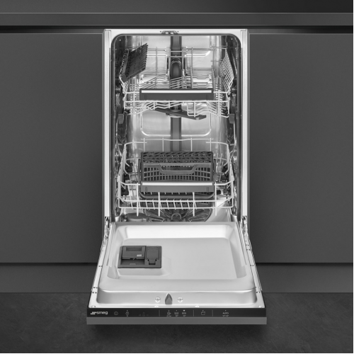 Посудомоечная машина Smeg 45 см - 9 комплектов, 6 программ, сенсорное управление, инверторный мотор, защита от протечек.