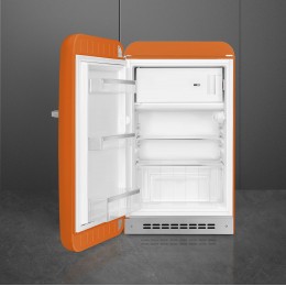 Холодильник SMEG FAB10LOR6, стиль 50-х, однокамерный, 122 л, морозильная камера, энергоэффективность D, оранжевый
