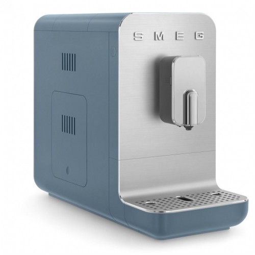 Автоматическая кофемашина Smeg 1350 Вт с регулировкой помола, подсветкой и 19 бар давления - синяя