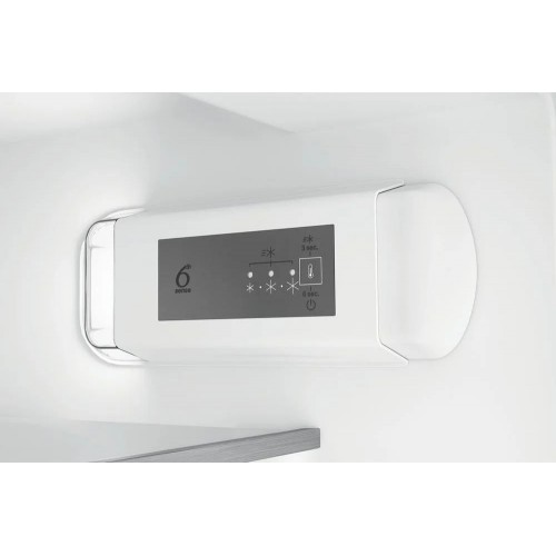 Встраиваемый холодильник Whirlpool 177 см с инверторным компрессором, Full No Frost, зоной свежести и LED освещением - Италия