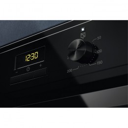 Встраиваемый духовой шкаф Electrolux EOF3H50BK, 65 л, 8 режимов, паровая очистка, черный, 60 см.