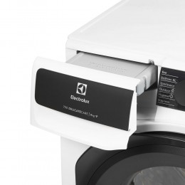 Сушильная машина Electrolux EW7D595UCE, 9 кг, тепловой насос, 12 программ, глубина 63.8 см, белый цвет.
