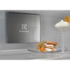 Встраиваемый холодильник ELECTROLUX No Frost 1884x696x549 мм - Сенсорное управление и динамическое охлаждение