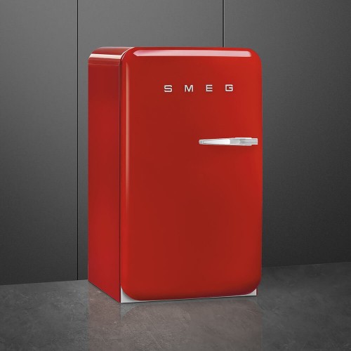 Холодильник SMEG/ Холодильник SMEG, ВхШхГ 970х545х659 мм, отдельностоящий, стиль 50-х, однокамерный, внутренняя морозильная камера, объем 122 л, стандартный компрессор, энергоэффективность D, цвет красный
