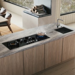 Газовая варочная панель ASKO HG8144BGB1, 111 см, 4 зоны, стеклокерамика, WOK, чугун, электроподжиг, черный