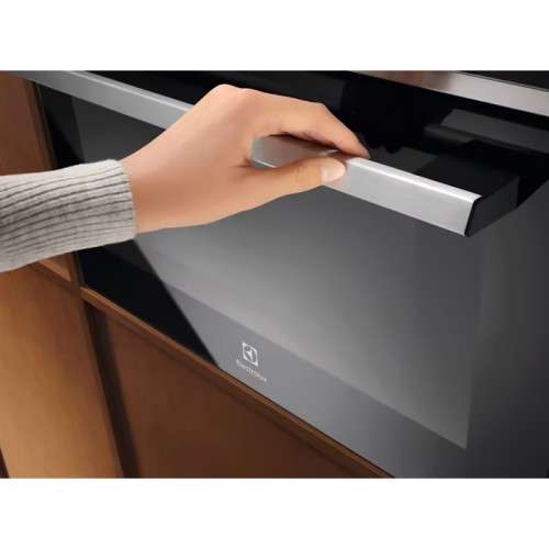 Встраиваемый духовой шкаф Electrolux с СВЧ 45 см | Компактный, 43 л, 14 режимов, нержавеющая сталь