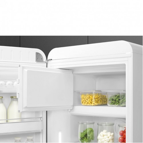 Холодильник SMEG 1530x601x728 мм, однокамерный, стиль 50-х, 270 л, белый, с LED освещением и инверторным компрессором
