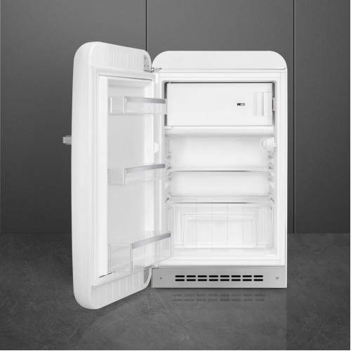 Холодильник SMEG 970x545x659 мм, однокамерный с морозильной камерой, стиль 50-х, белый, объем 122 л, энергоэффективность D