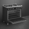Варочный центр Smeg Sinfonia: Газовая панель с сенсорным управлением, таймером и объемом духовки 115 л