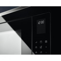 Встраиваемая микроволновая печь Electrolux LMS4253TMK, 25 л, 900 Вт, гриль 1000 Вт, черная