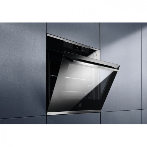 Встраиваемая электрическая духовка ELECTROLUX с паром SteamCrisp - нержавеющая сталь, сенсорное управление, цветной ЖК-дисплей, таймер и отложенный старт