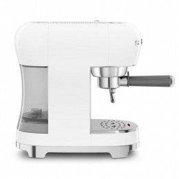 Кофемашина Smeg ECF02WHEU, 15 бар, термоблок, вспениватель, белая, 1.1 л