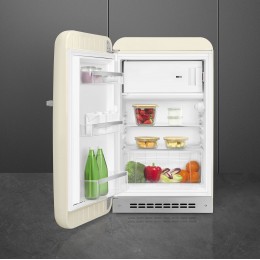Холодильник SMEG/ Холодильник SMEG, отдельностоящий, однодверный, LED подсветка, внутренняя морозильная камера, электромеханический контроль температуры, стандартный компрессор, полезный объем 105 л, энергоэффективность D, уровень шума 35 дБ, цвет кремовы