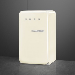 Холодильник SMEG/ Холодильник SMEG, отдельностоящий, однодверный, LED подсветка, внутренняя морозильная камера, электромеханический контроль температуры, стандартный компрессор, полезный объем 105 л, энергоэффективность D, уровень шума 35 дБ, цвет кремовы