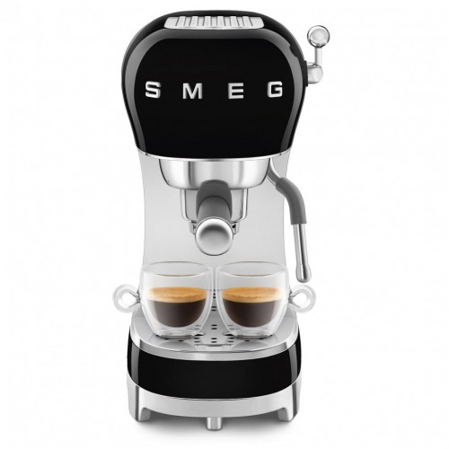 Ручная кофемашина Smeg, стиль 50-х, регулируемая температура кофе, давление 15 бар, емкость контейнера для воды 1.1 л, цвет черный