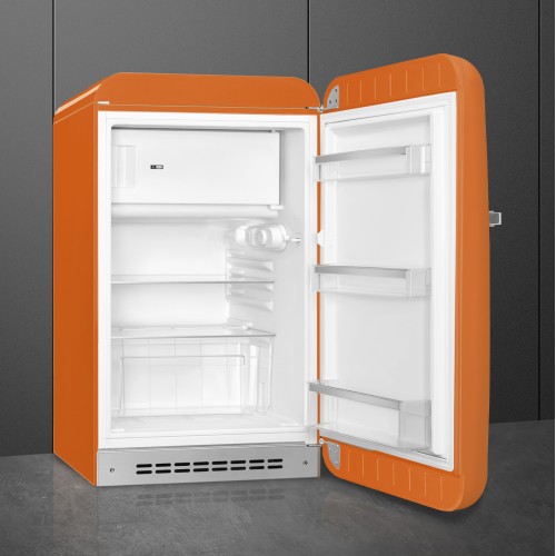 Холодильник SMEG 50-х годов, однокамерный, оранжевый, 122 л, с морозильной камерой, стандартный компрессор, класс D