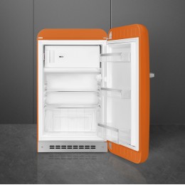 Холодильник SMEG FAB10ROR6, отдельностоящий, 50-е, однокамерный, морозильная камера, 122 л, стандартный компрессор, класс D, оранжевый.