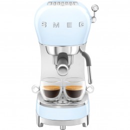 Ручная кофемашина Smeg ecf02pbeu, 15 бар, 1.1 л, пастельный голубой