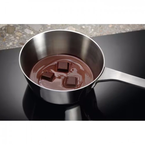 Индукционная варочная поверхность ELECTROLUX на 4 конфорки, стеклокерамика, 6900 Вт, независимая установка, размеры 59x52 см