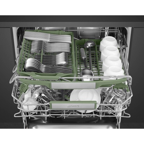 Посудомоечная машина Smeg встраиваемая 60 см - 14 комплектов, 14 программ, сенсорное управление, ActiveLight, Dry Assist, автоматическое открывание дверцы, 3 корзины, энергоэффективность А