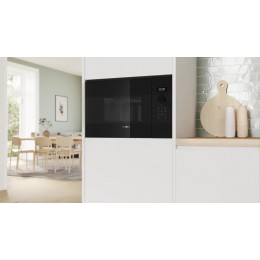 Bosch BFL524MB2, Встраиваемая микроволновая печь, 20 л, AutoPilot 7, черный, 800 Вт, 5 мощностей, сенсорное управление, многофункциональные часы