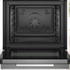 Встраиваемый духовой шкаф Bosch с 14 режимами нагрева, TFT дисплеем, 71 л и пиролитической очисткой - белый цвет