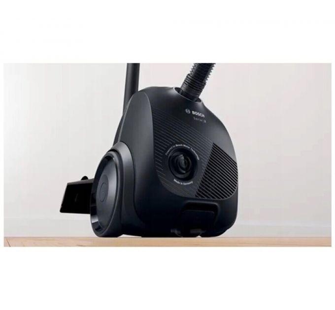 Пылесос Bosch BGBS2LB1
